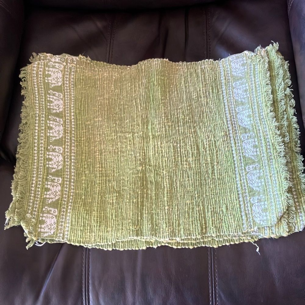 1970’s Avacado Green Placemats Set of 4 Vintage Retro